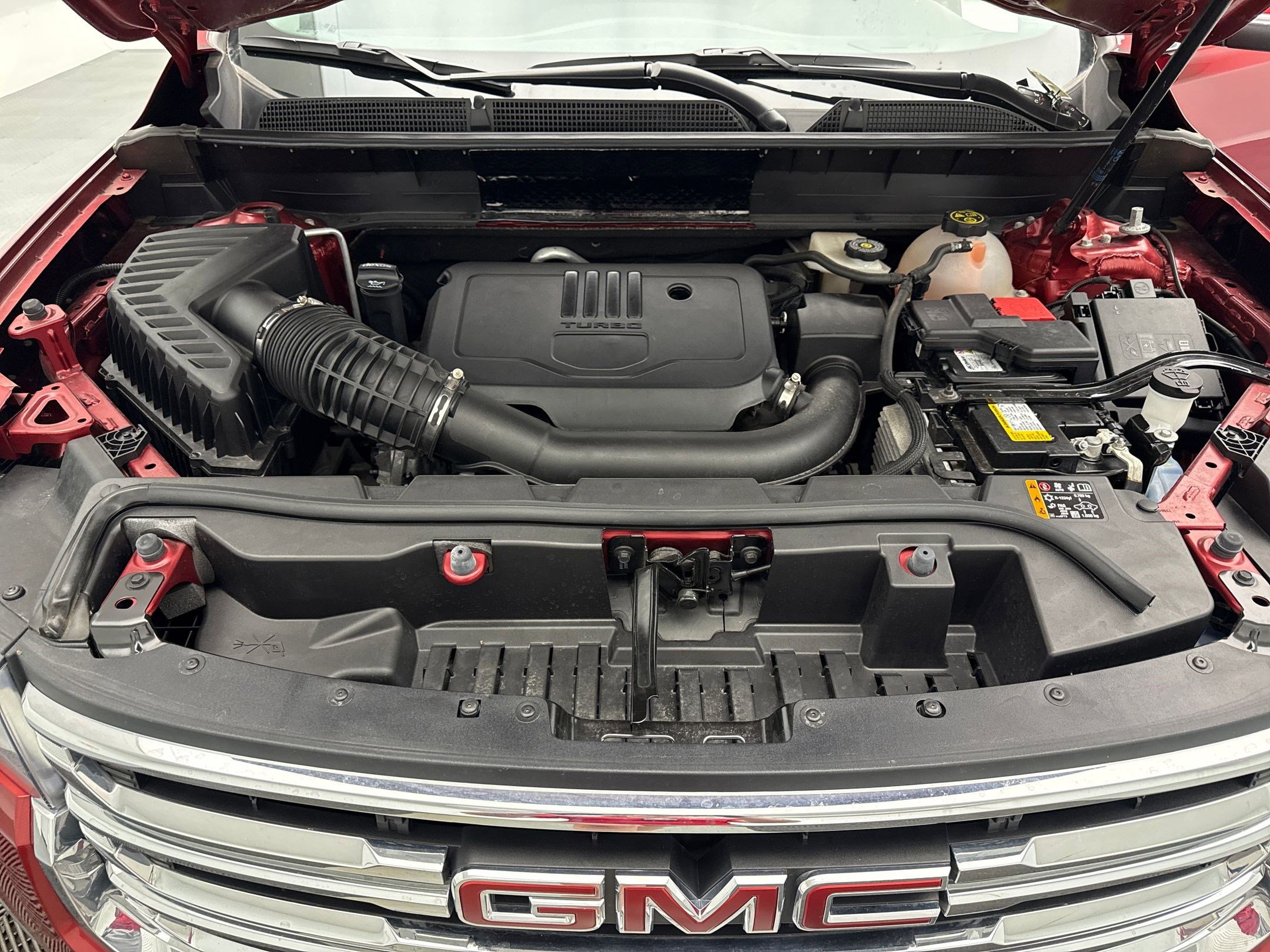 2023 Gmc Acadia SLE photo 33
