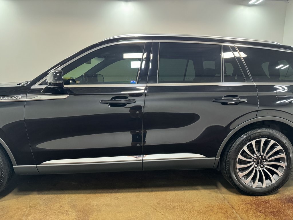 2022 Lincoln Aviator Reserve photo 33