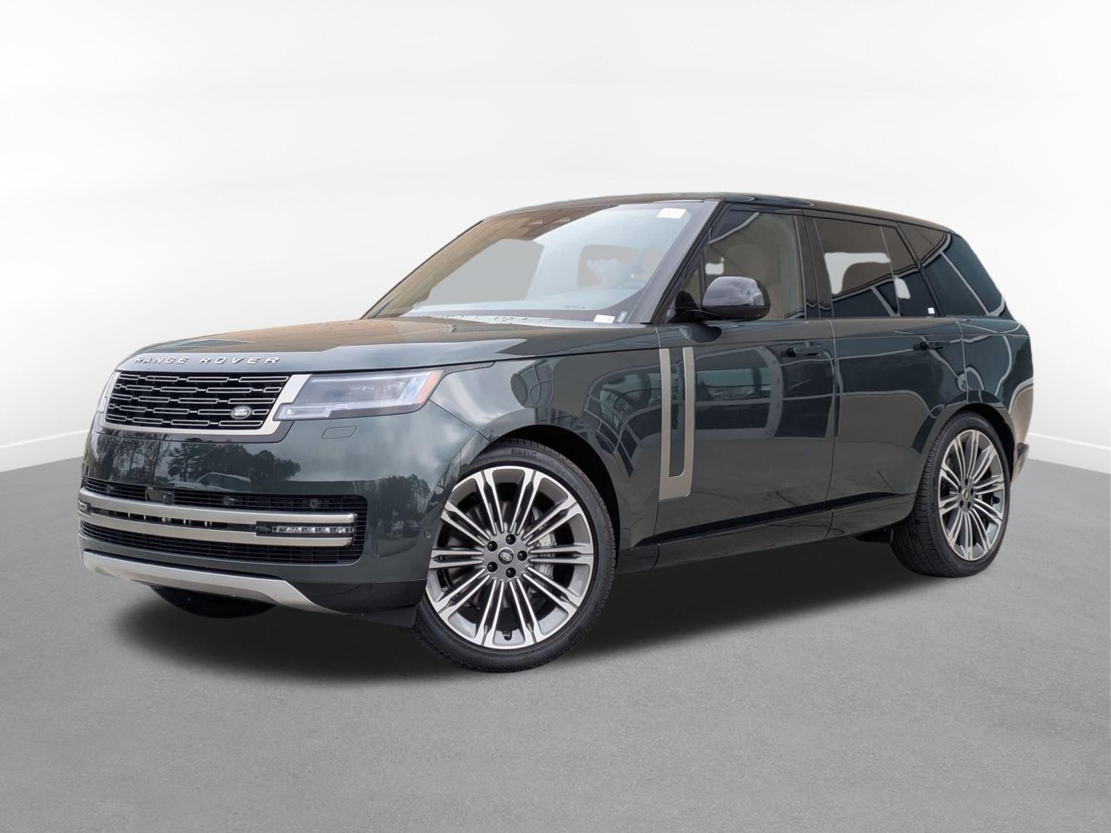 2025 Land Rover Range Rover SE's photo