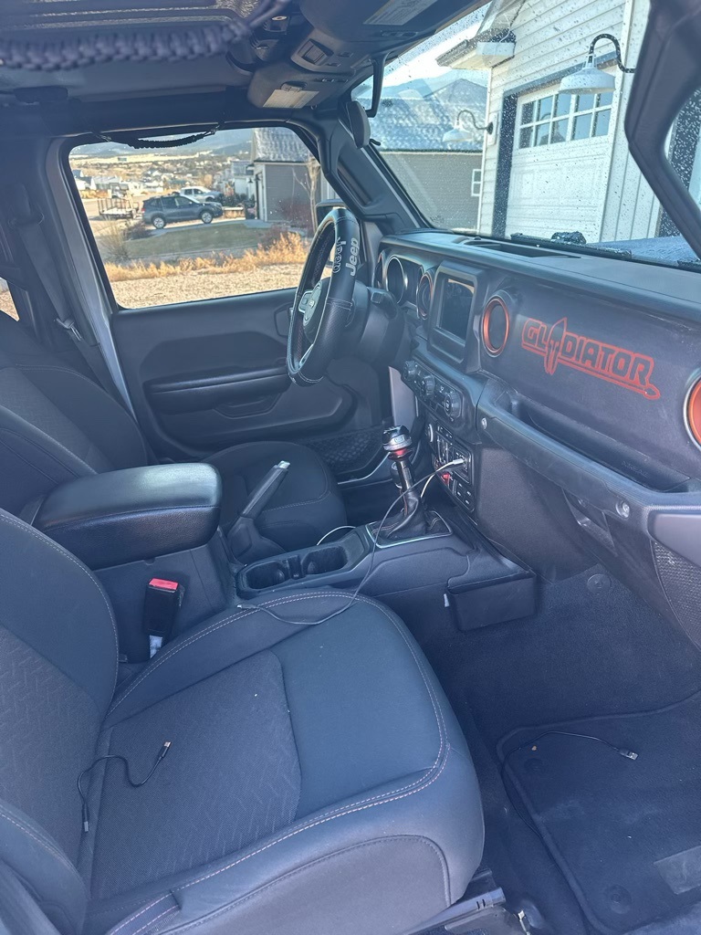 2021 Jeep Gladiator Mojave photo 4