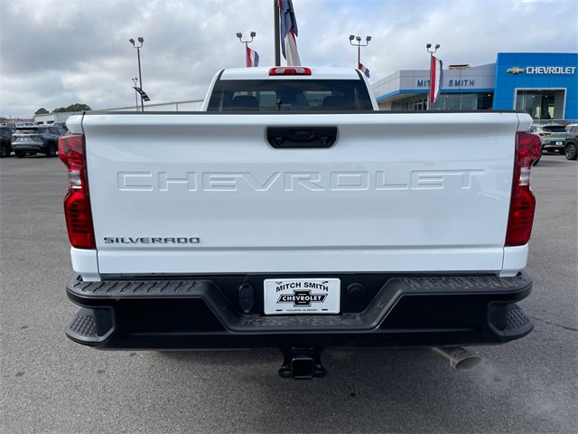 2025 Chevrolet Silverado 2500HD photo 5