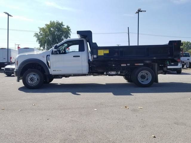 2025 Ford F-550 photo 7