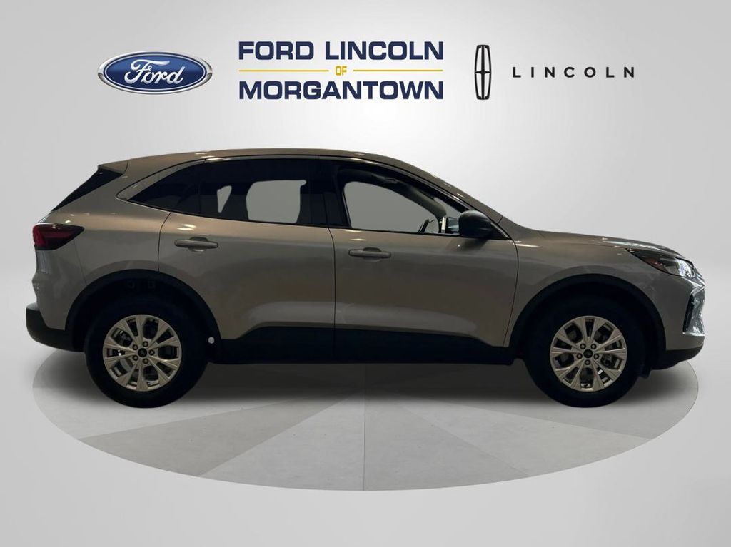 2023 Ford Escape Active photo 3