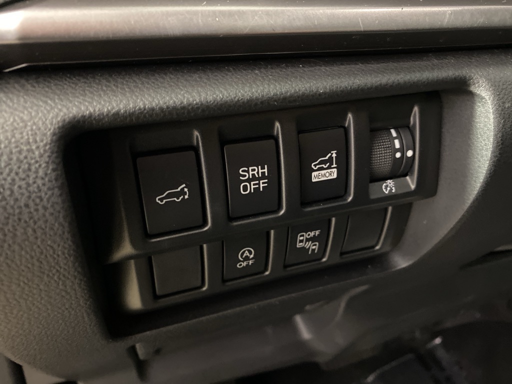 2023 Subaru Forester Premium photo 18