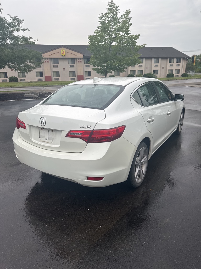 2015 Acura ILX 2.0L photo 5