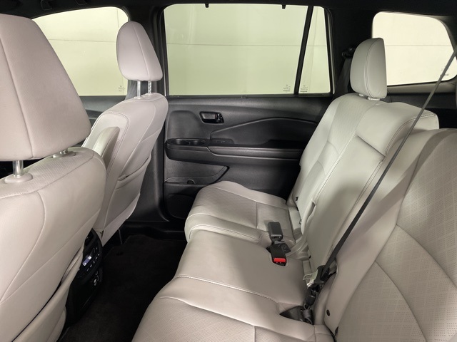 2022 Honda Passport Elite photo 30