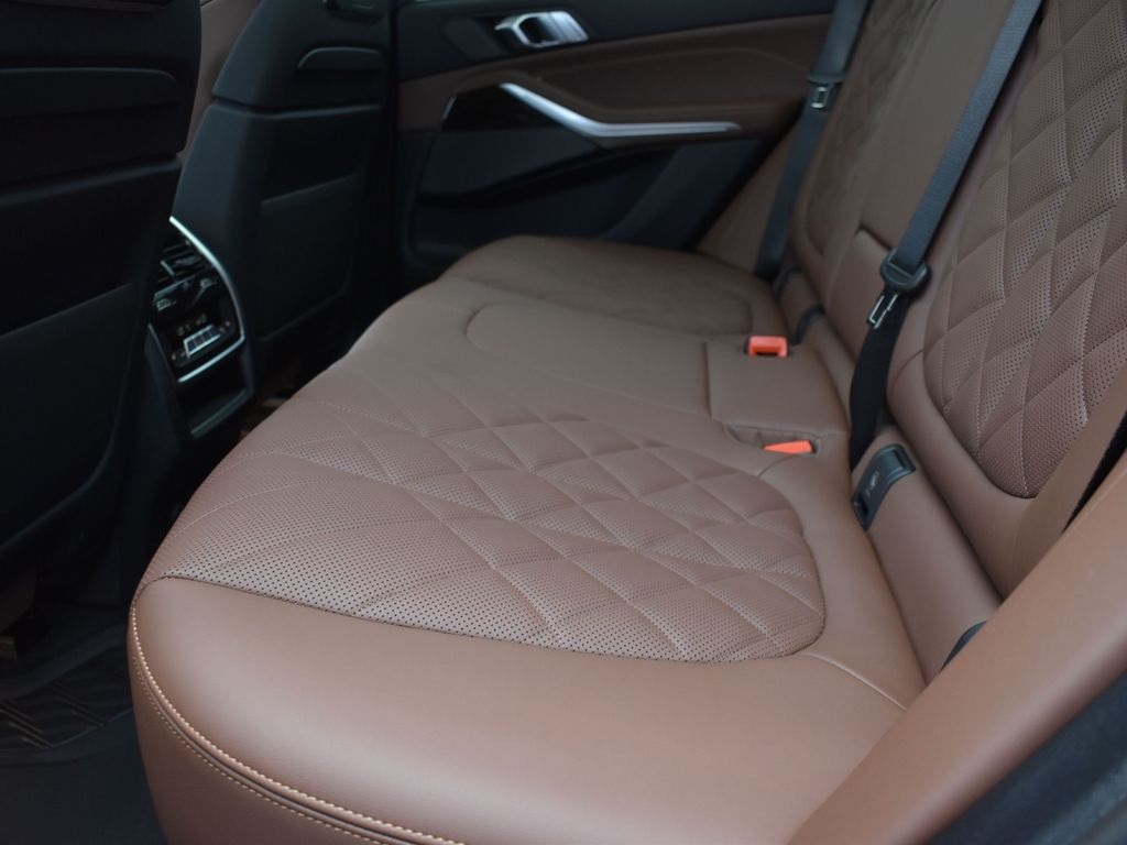 2026 Bmw X5 M60i photo 16