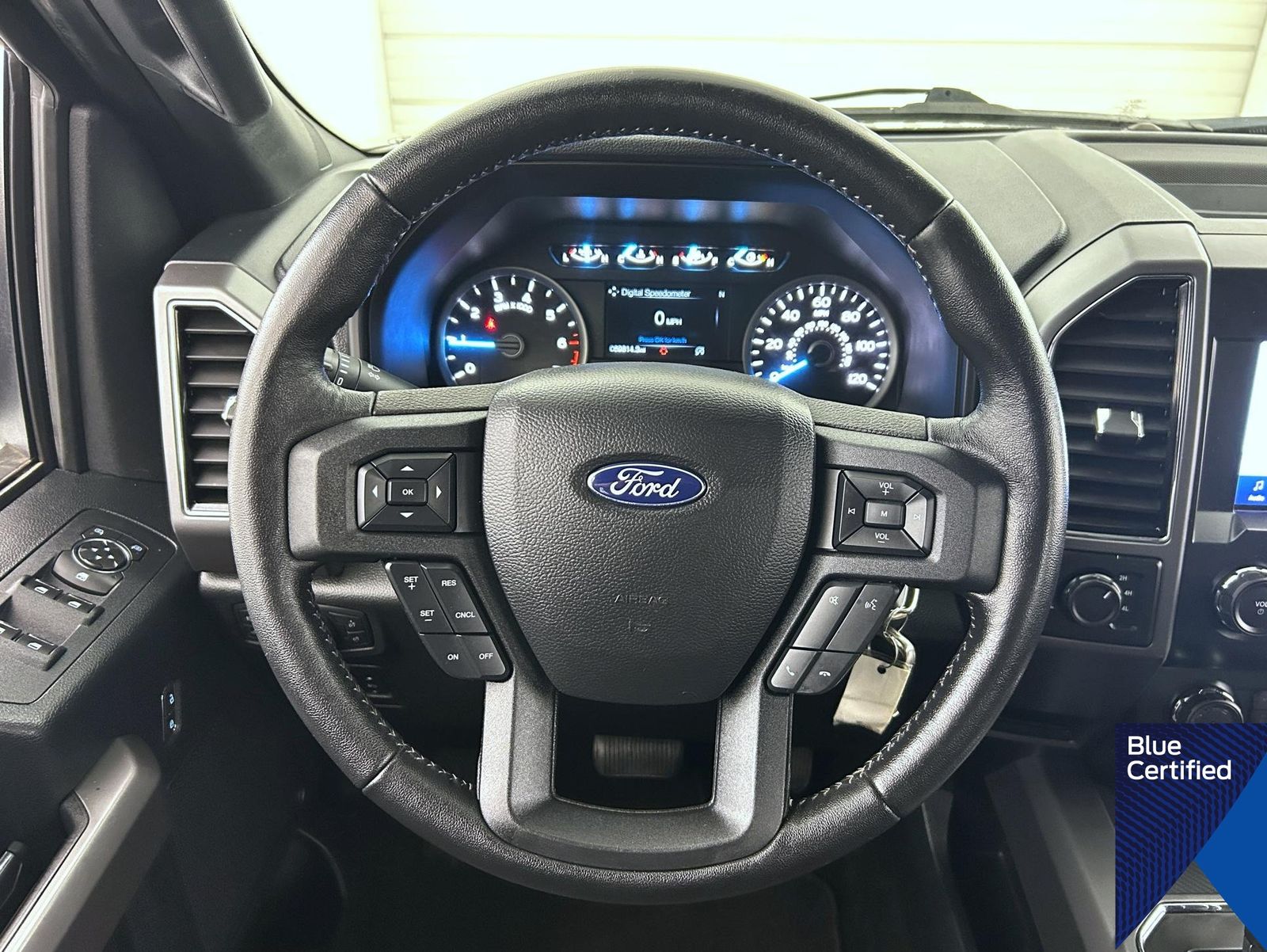 2020 Ford F-150 XLT photo 10