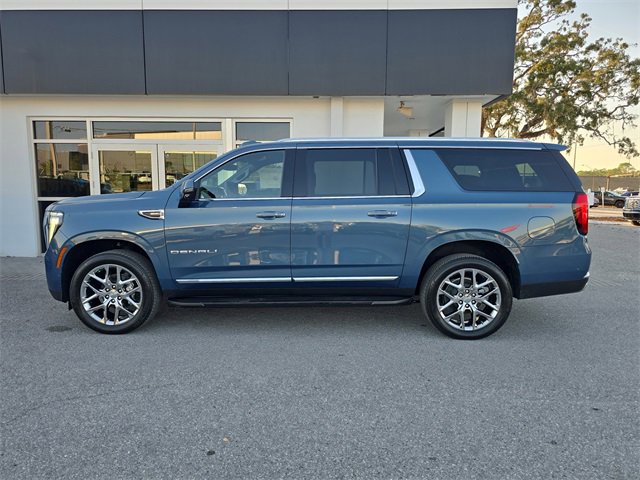 2026 Gmc Yukon XL Denali photo 2