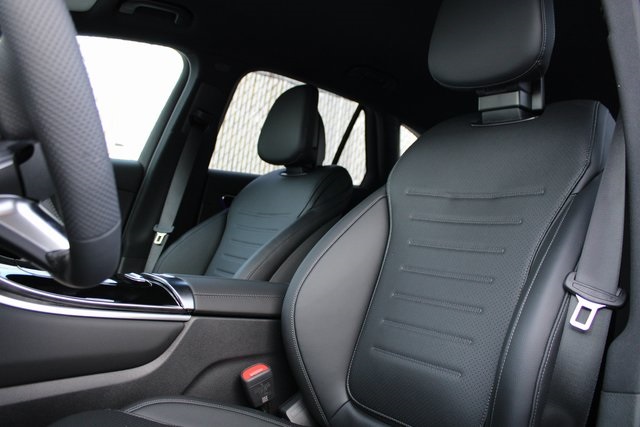 2025 Mercedes Benz GLC 350e 4MATIC photo 25
