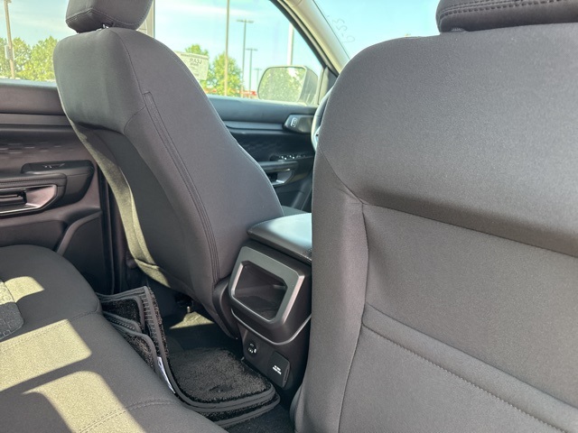 2025 Ford Ranger XLT photo 19