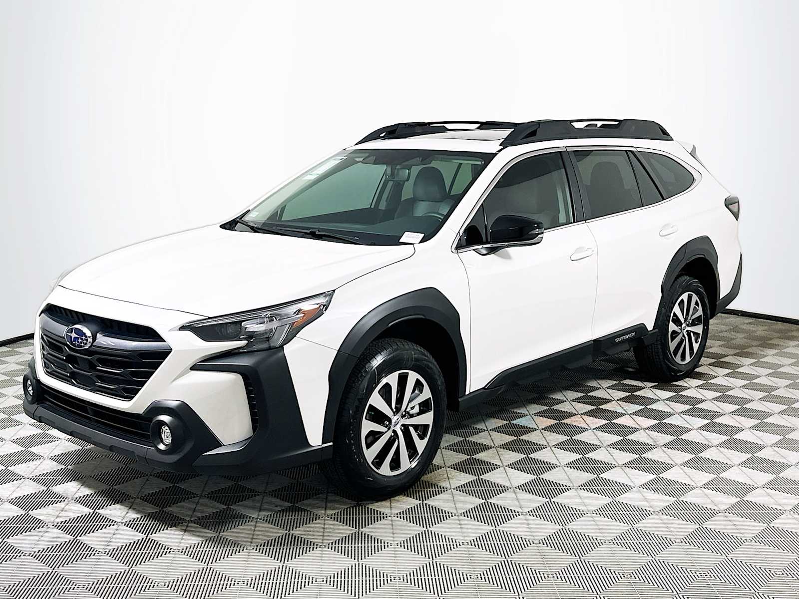 2025 Subaru Outback Premium photo 3