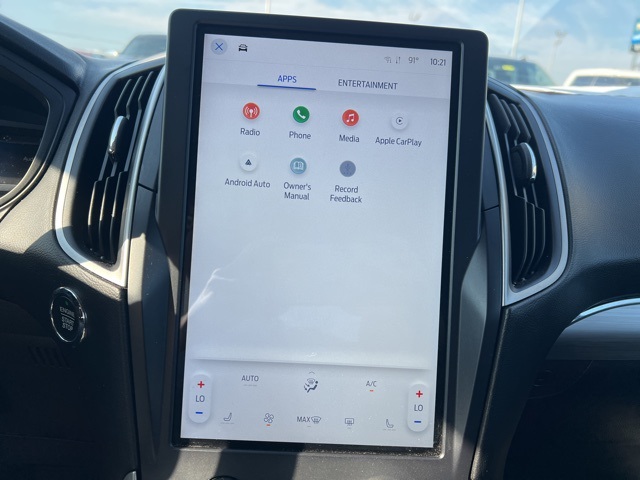 2022 Ford Edge SEL photo 15