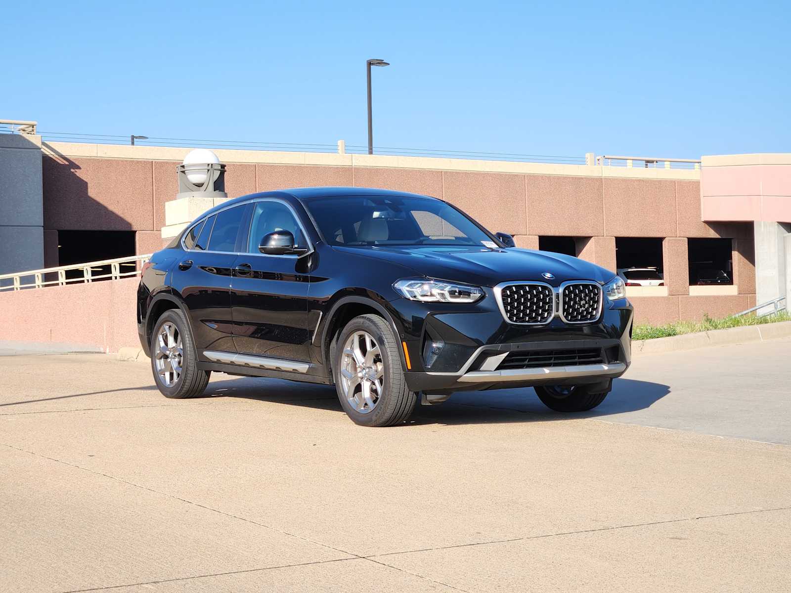 2024 Bmw X4 xDrive30i photo 2