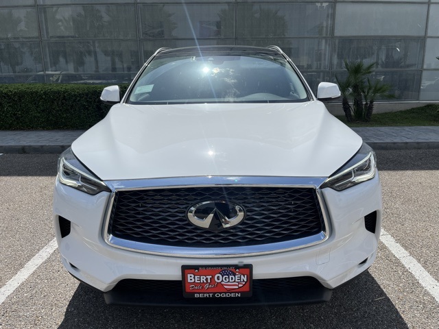 2025 Infiniti QX50 Luxe photo 3
