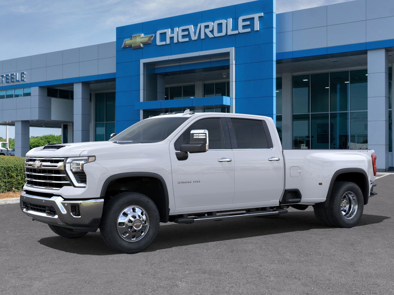 2025 Chevrolet Silverado 3500HD LTZ photo 2
