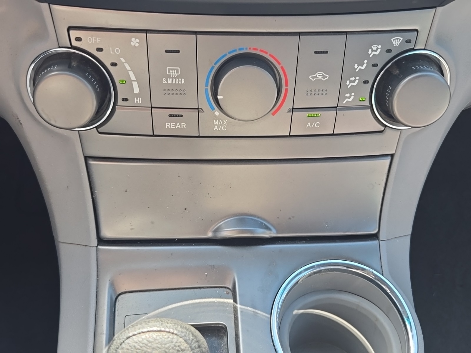 2008 Toyota Highlander Base photo 21