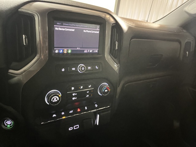 2024 Chevrolet Silverado 1500 Custom Trail Boss Z71 photo 13