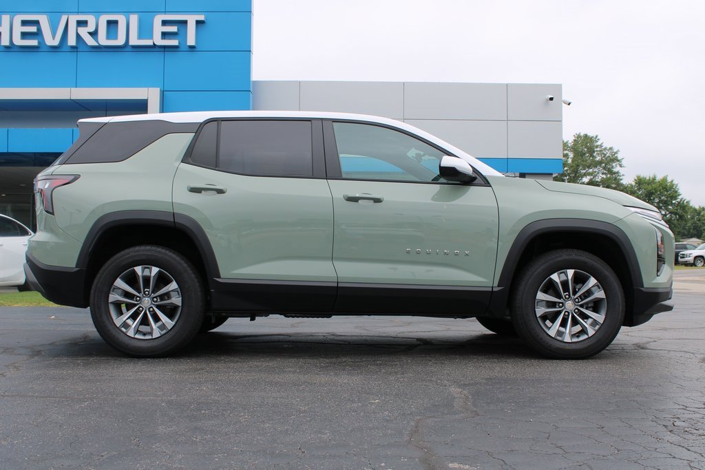 2026 Chevrolet Equinox LT photo 8