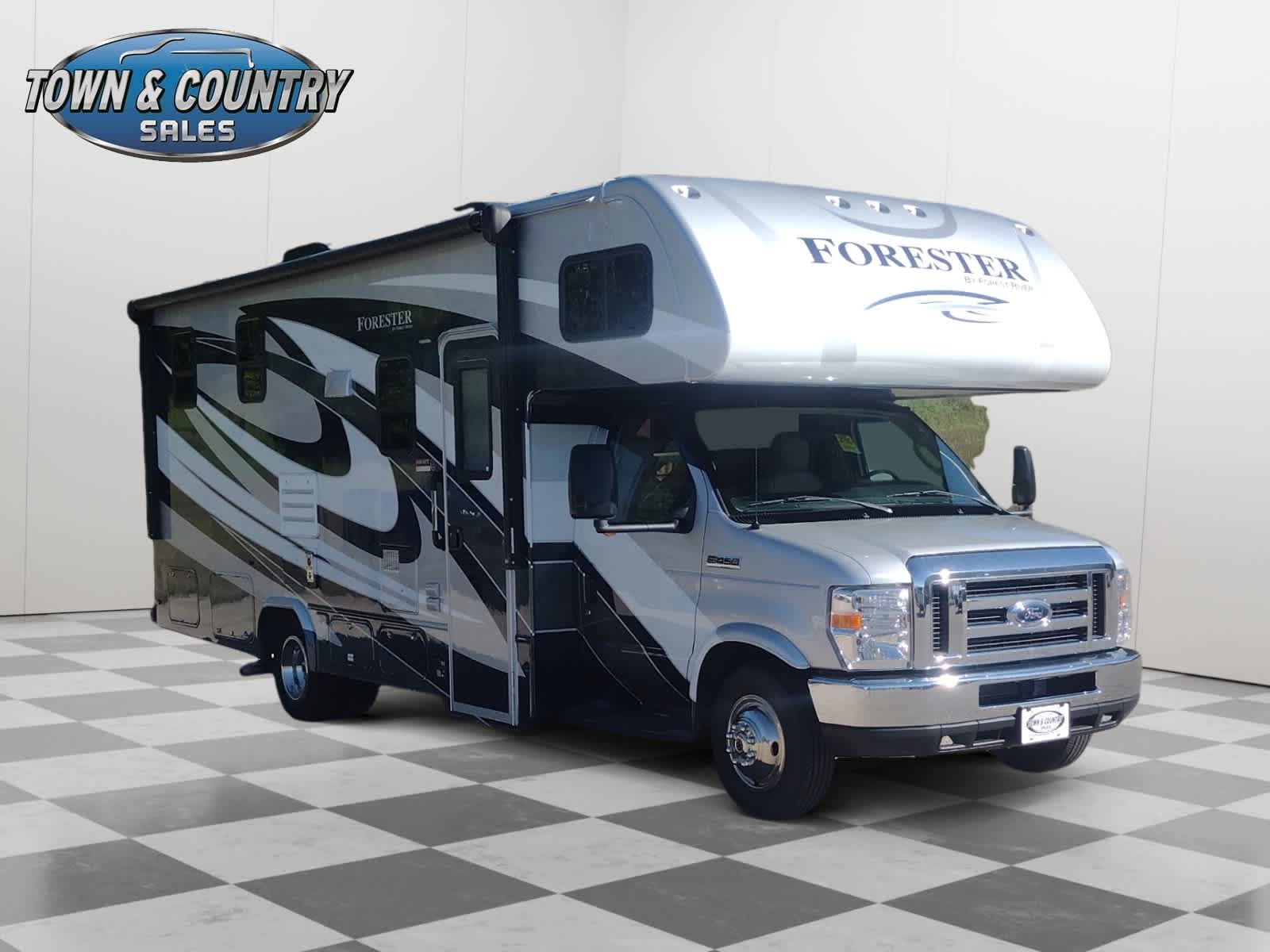 2018 Ford E-Series Cutaway