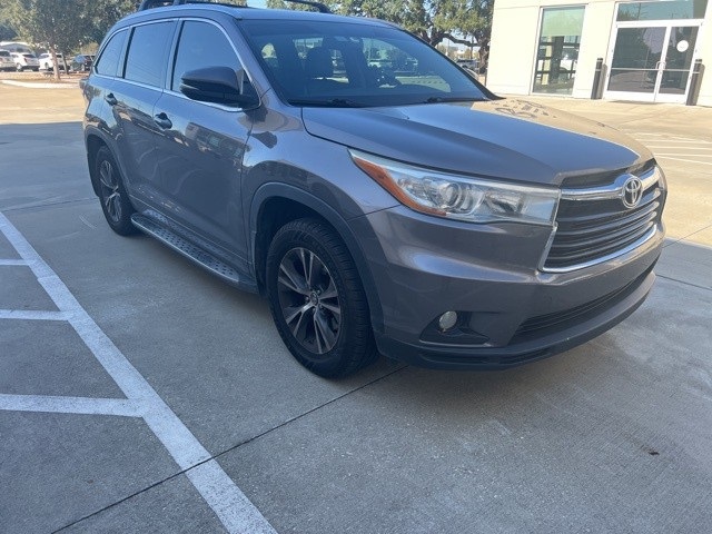 2016 Toyota Highlander
