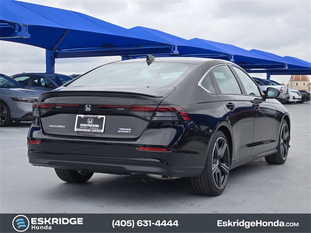 2025 Honda Accord Hybrid Sport photo 2