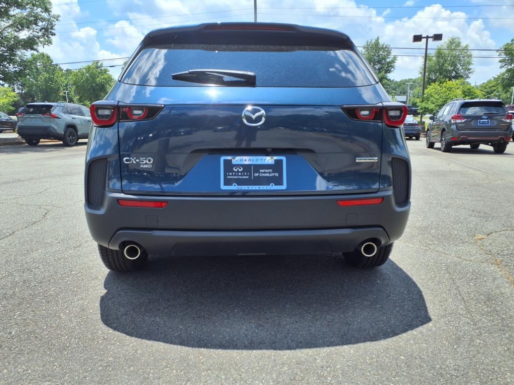 2024 Mazda CX-50 2.5 S Preferred photo 8