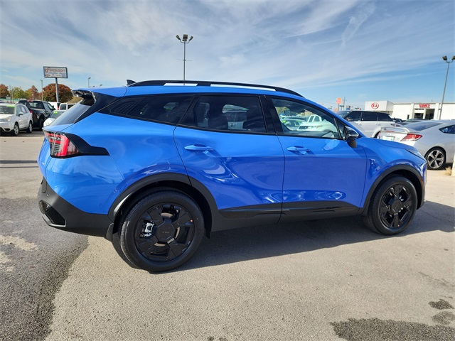 2026 Kia Sportage X-Line photo 2
