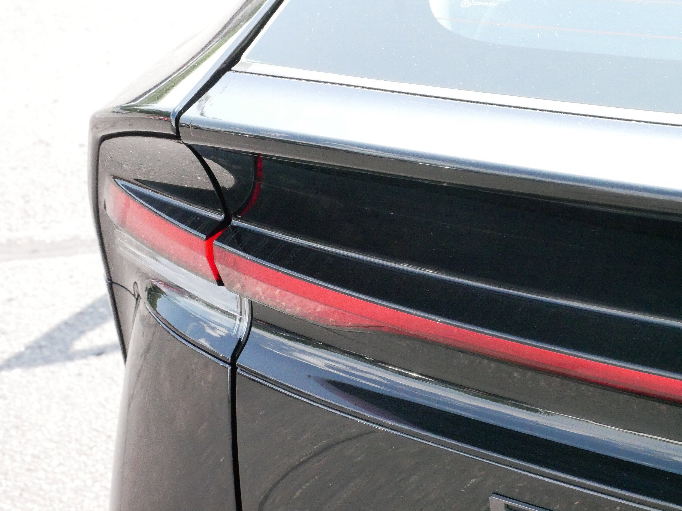 2024 Toyota Prius XLE photo 16