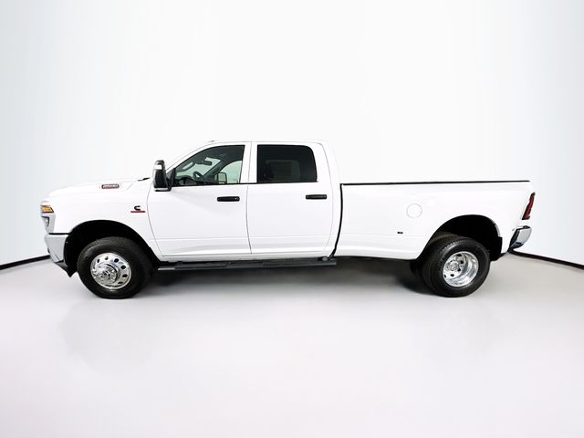 2025 Ram 3500 Tradesman photo 4