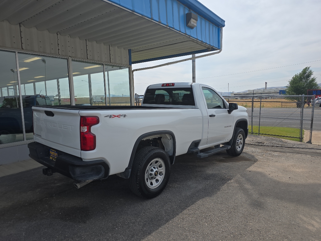 2024 Chevrolet Silverado 3500HD photo 3