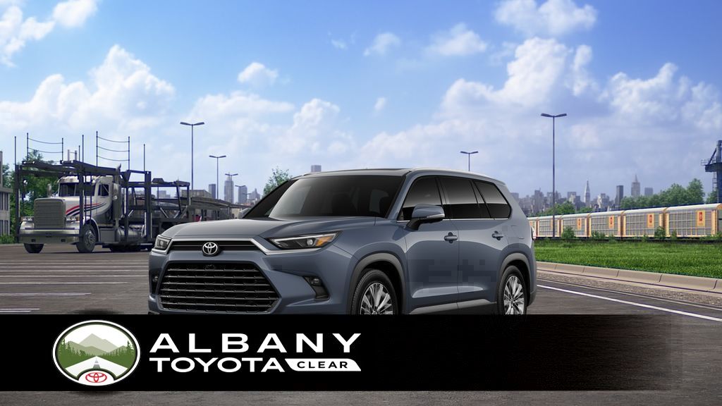 2026 Toyota Grand Highlander Platinum's photo