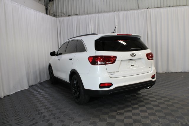 2020 Kia Sorento S photo 22