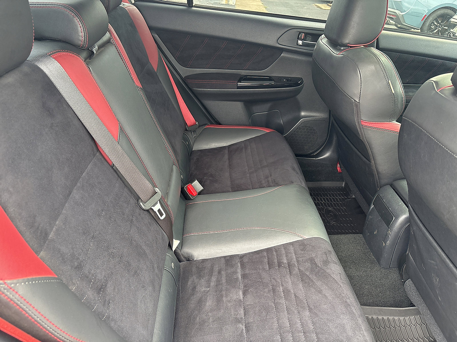 2019 Subaru WRX STI Limited photo 8