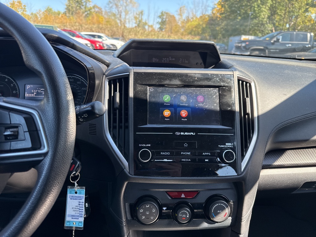 2019 Subaru Impreza 2.0i photo 10