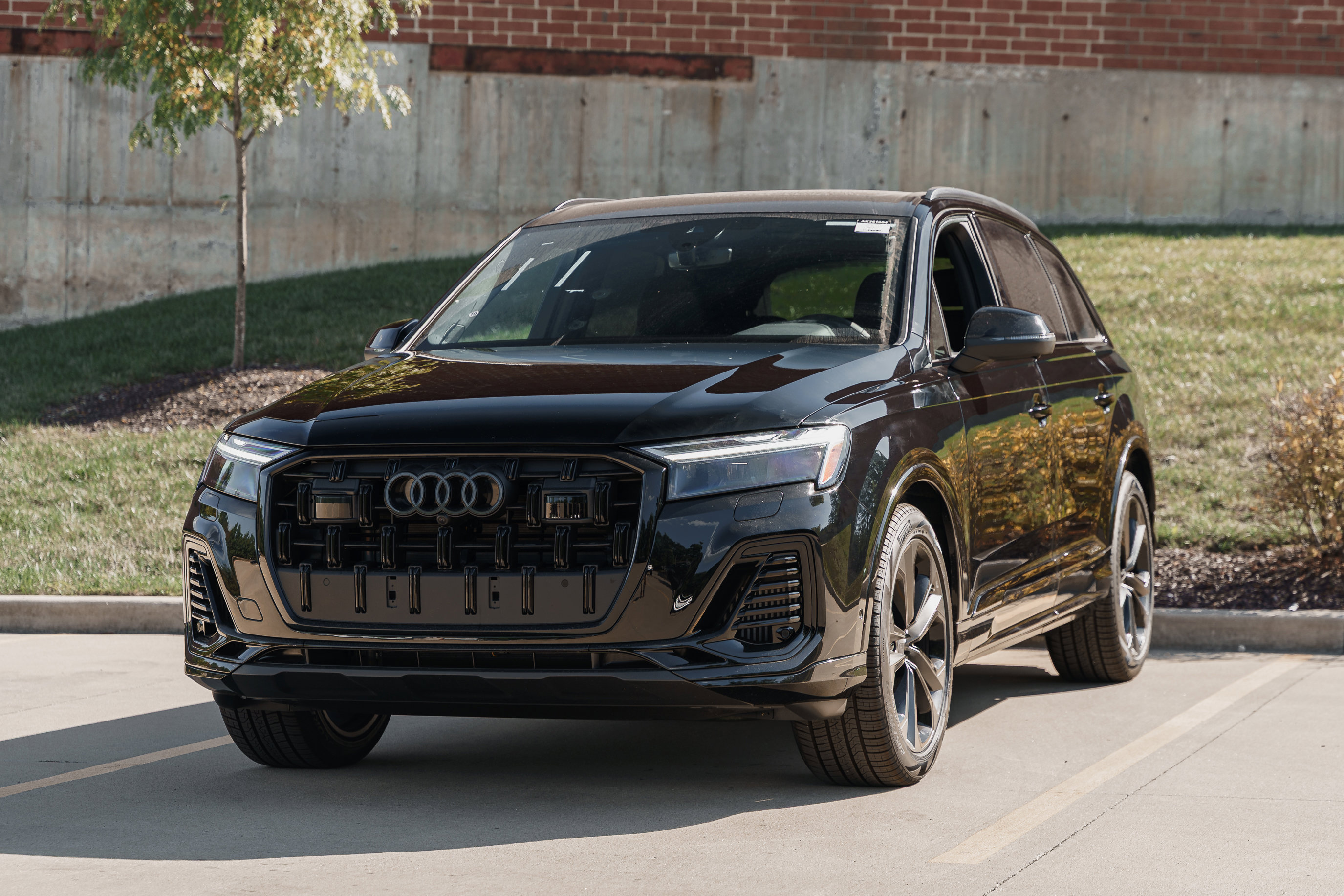 2026 Audi Q7 Premium Plus photo 4