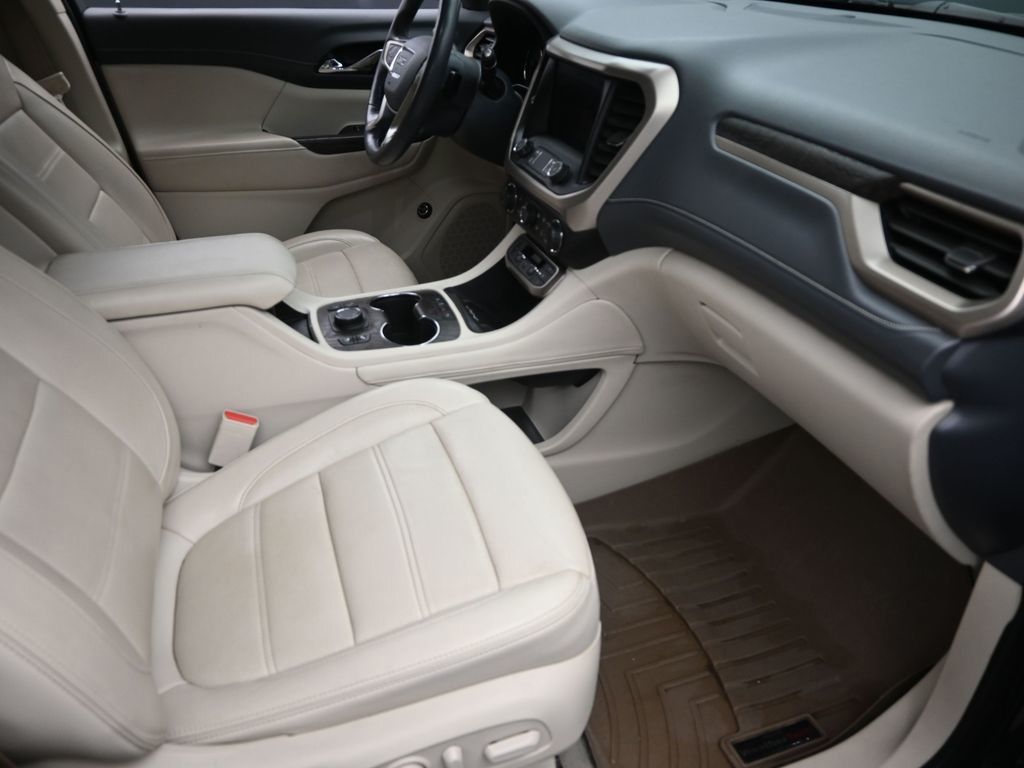 2020 Gmc Acadia Denali photo 5