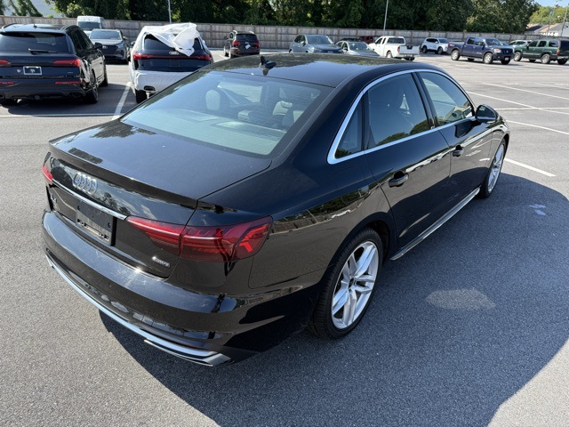 2024 Audi A4 45 S line Premium Plus Quattro photo 6