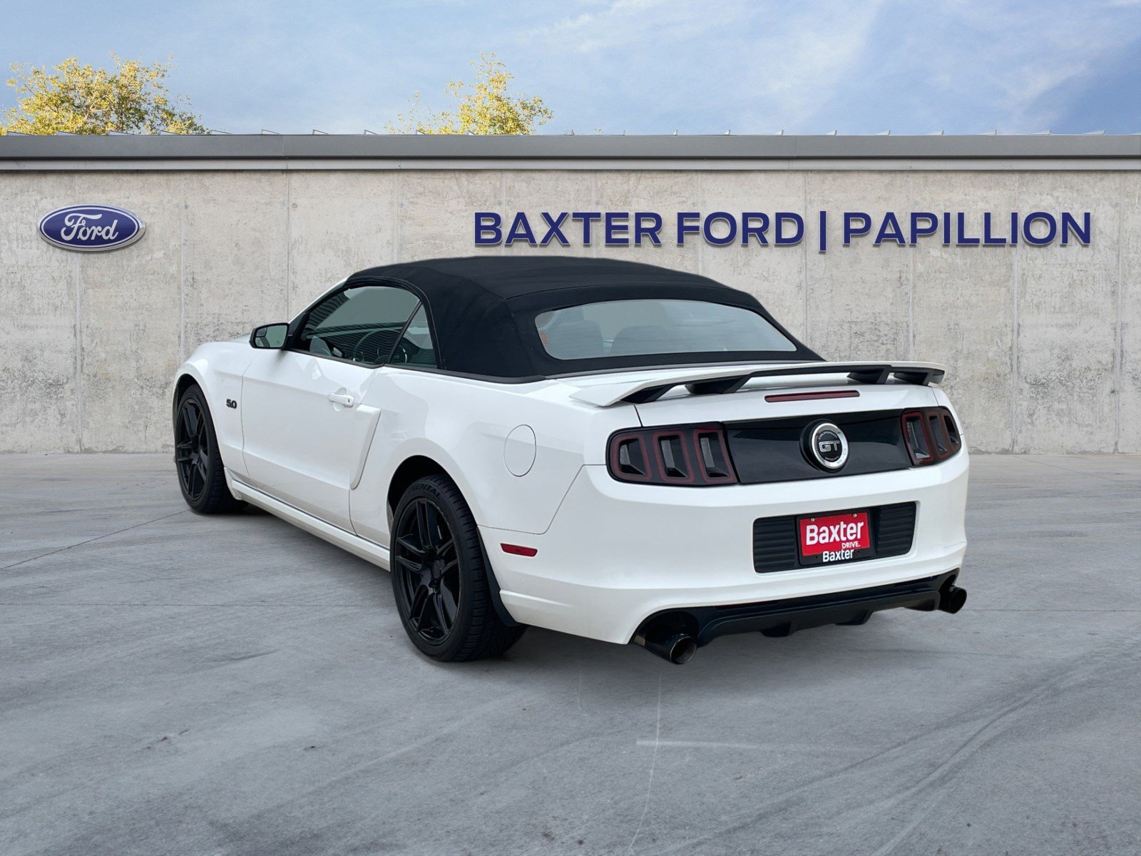 2014 Ford Mustang GT Premium California Special photo 3