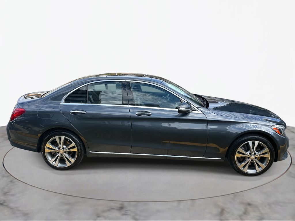 2015 Mercedes Benz C 300 photo 4