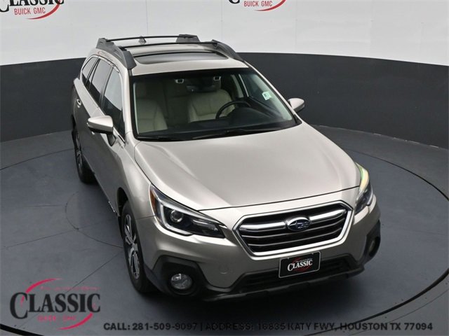 2018 Subaru Outback Limited's photo