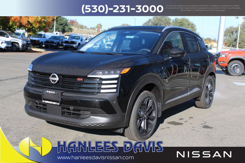 2026 Nissan Kicks SR photo 2