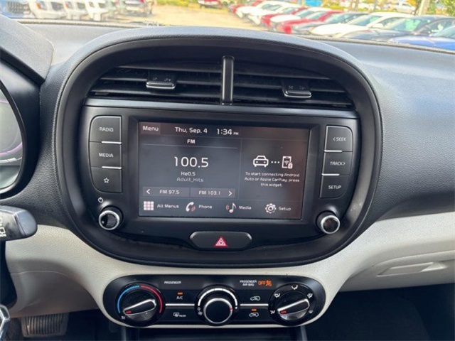 2023 Kia Soul LX photo 11