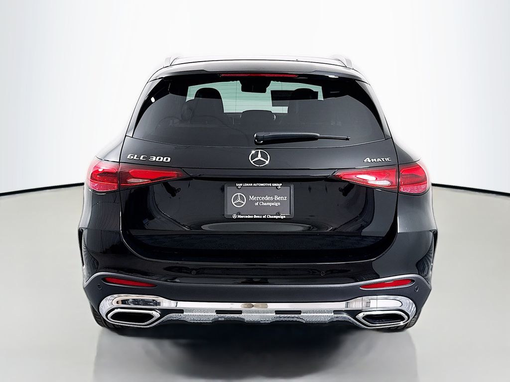 2026 Mercedes Benz GLC 300 4MATIC photo 4
