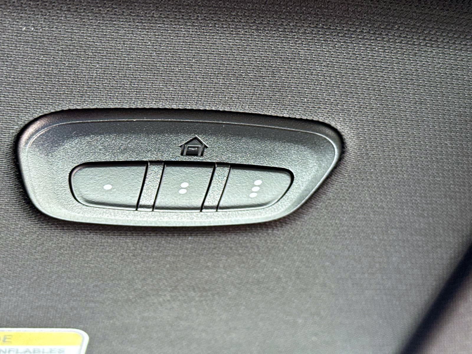 2025 Ram 1500 Big Horn photo 40
