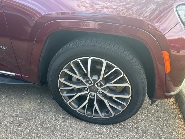 2021 Jeep Grand Cherokee L Summit photo 4