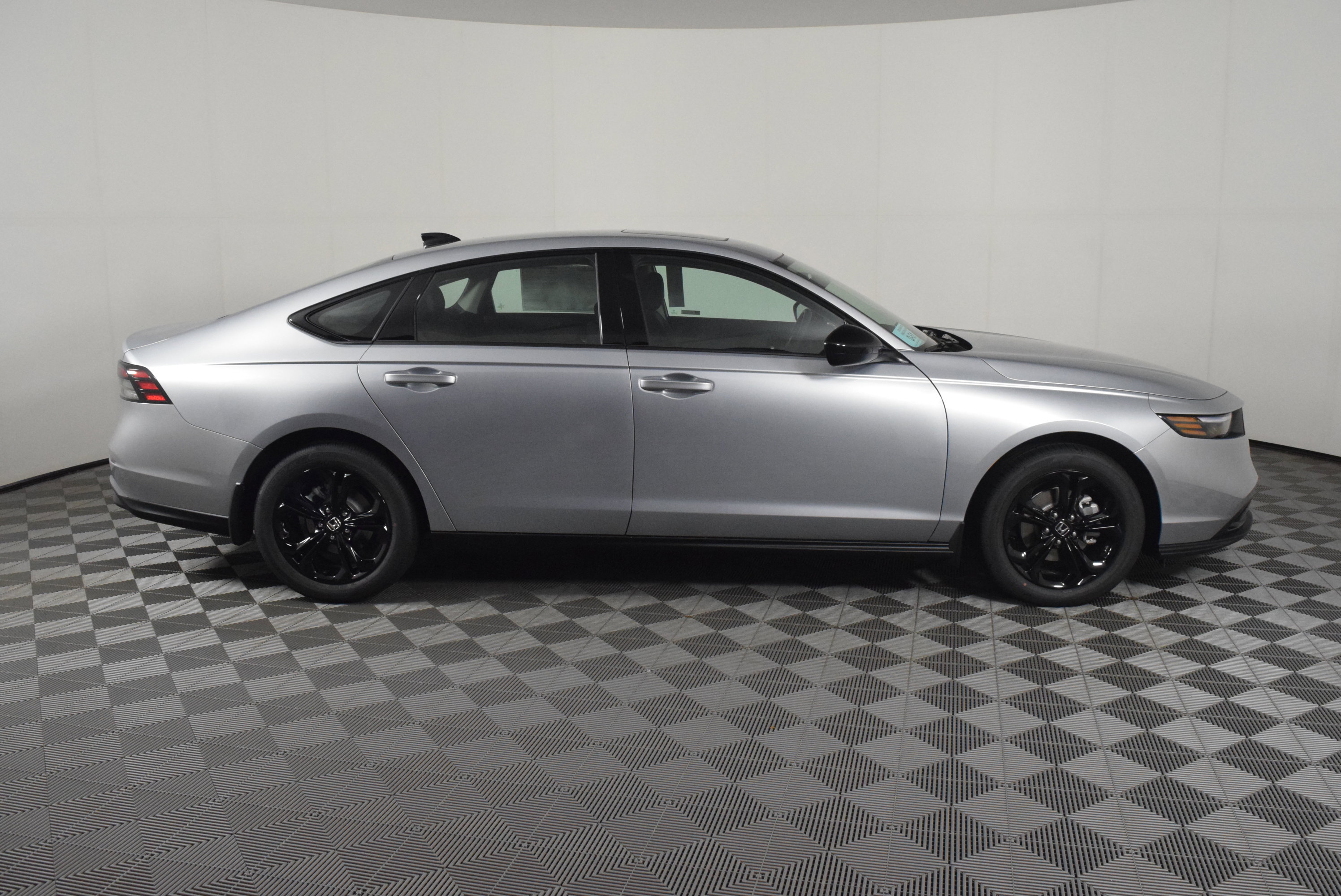 2025 Honda Accord SE photo 5