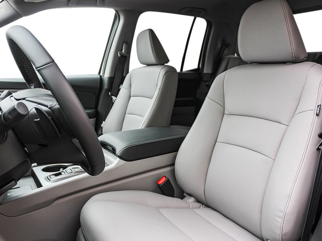 2025 Honda Ridgeline RTL photo 11