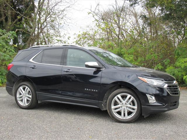 2021 Chevrolet Equinox Premier photo 2