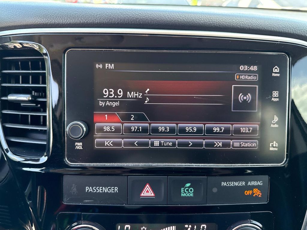 2018 Mitsubishi Outlander PHEV SEL photo 25